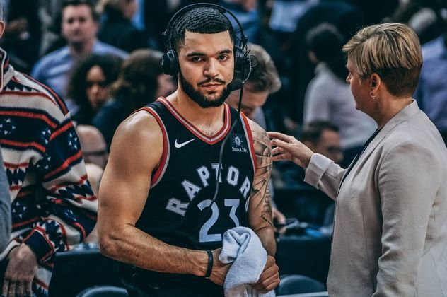 攻中完成两 攻中完成两